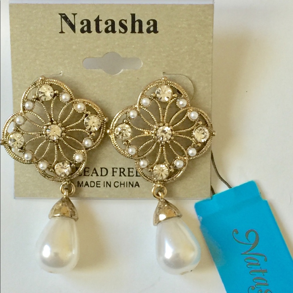 Natasha Goldtone and Pearl Drop Earrings NWT